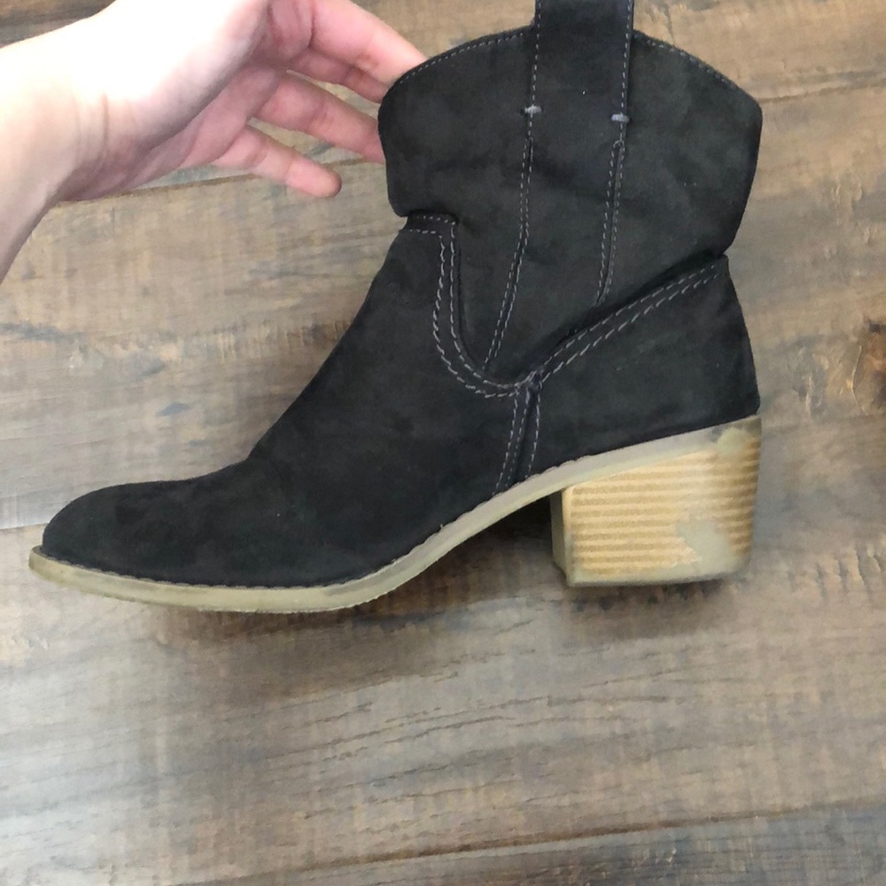 Target booties - Picture 3 of 6